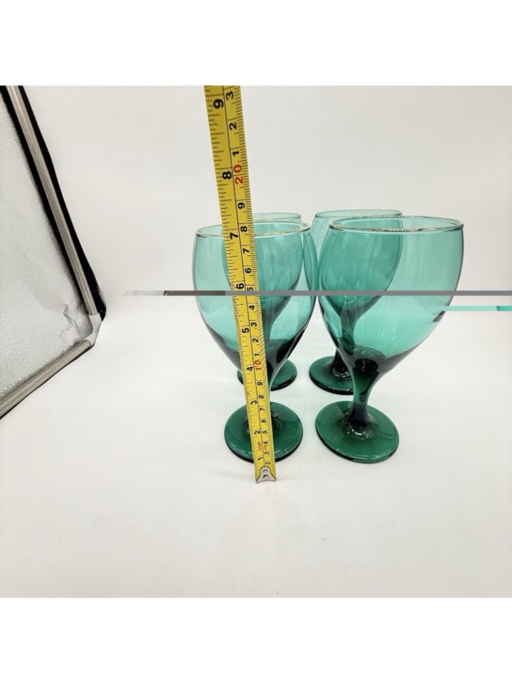Vintage Set Of 4 Libbey Glass Juniper Green Teardrop Water Wine Goblets Gold Rim - Picture 8 of 8